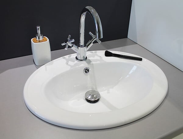 LT AQUA + - Vasque ovale encastrée porcelaine ZOE - Blanc - 41cm - large