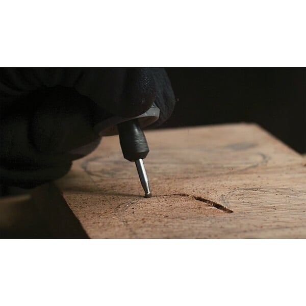 DREMEL - Fraise à graver 9905 - Carbure de tungstène - Pointe boule - large