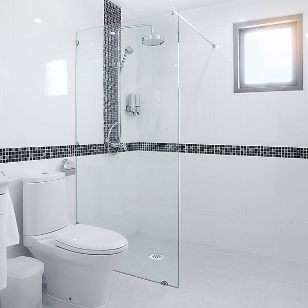 U-TILE - Receveur de douche à carreler 120 x 90 cm siphon centré - large