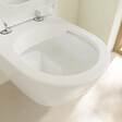 VILLEROY ET BOCH - Subway 2.0 Set Cuvette sans bride DirectFlush et SupraFix 3.0 + Abattant softclose Duroplast avec QuickRelease - vignette