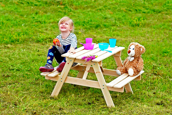 TIMBELA - TIMBELA M012-1 Table Enfant en bois  81x60xH50 cm - large