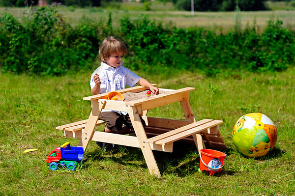 TIMBELA - TIMBELA M010-1 Table Enfant pour Le Jardin avec bac à sable - 90x90xH50 cm - large