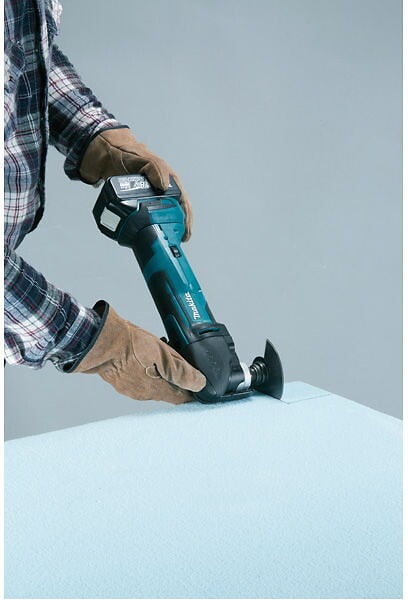 MAKITA - Découpeur/ponceur multifonctions MAKITA DTM51ZJX3 18 V Li-ion (machine seule) dans MAKPAC + kit d'accessoires - large