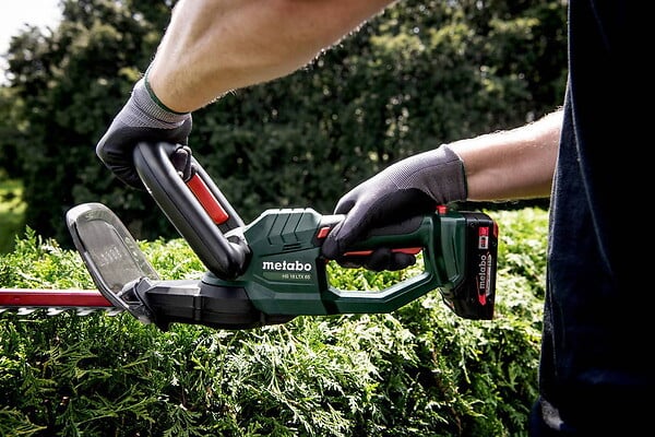 METABO - Taille haie sans fil METABO HS 18 LTX 65 - 65cm - 18V (vendu sans batterie) - large