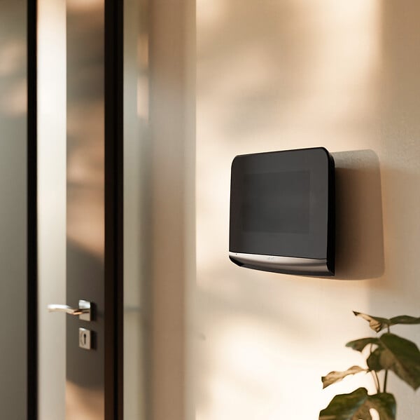SOMFY - Visiophone connecté V®500 - Écran tactile 7" - Noir - large