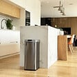KITCHEN MOVE - Poubelle automatique inox SILVERLAKE argent 70L - vignette