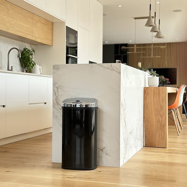 KITCHEN MOVE - Poubelle automatique inox LARGO noir 42L - large