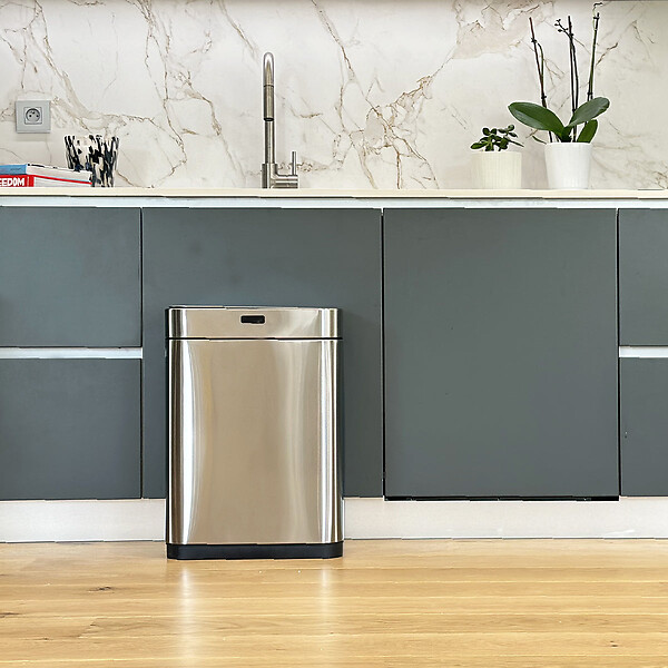 KITCHEN MOVE - Poubelle automatique inox UPPER argent 60L - large