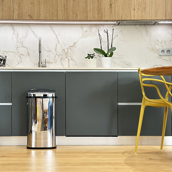 KITCHEN MOVE - Poubelle automatique inox LARGO argent 42L - large