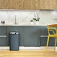 KITCHEN MOVE - Poubelle automatique inox LARGO gris 42L - vignette