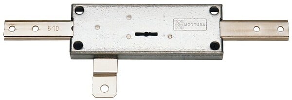 MOTTURA - Serrure de rideau métallique centrale sorties de tringle plates à  double panneton zingué - MOTTURA â€“ 45850 - large