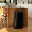 KITCHEN MOVE - Poubelle automatique inox LOGAN noir 58L - vignette