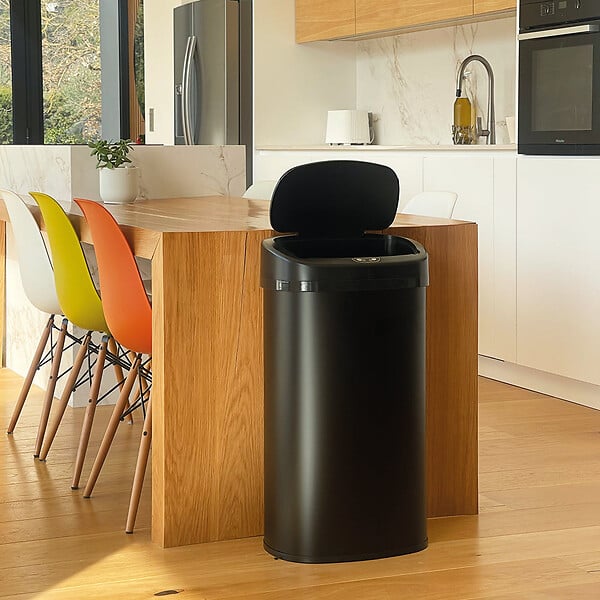 KITCHEN MOVE - Poubelle automatique inox MAJESTIC noir 68L - large