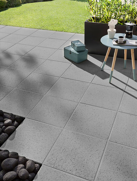 NEXTERIA - Dalle de sol en béton Lissia - Gris T7 - 40x40cm - large