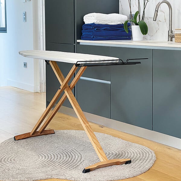 KITCHEN MOVE - Table à repasser avec repose fer NUBAR 130x47cm - large