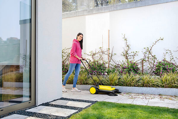 KARCHER - Balayeuse mécanique 2 brosses S4 TWIN - 20L - large