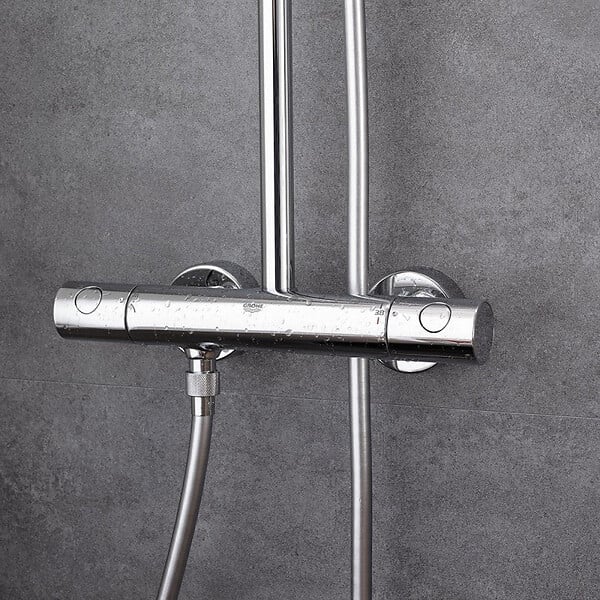 GROHE - Colonne thermostatique TEMPESTA COSMOPOLITAN GROHE 27922000 - tête Ø  16 cm & douchette 2 jets - large