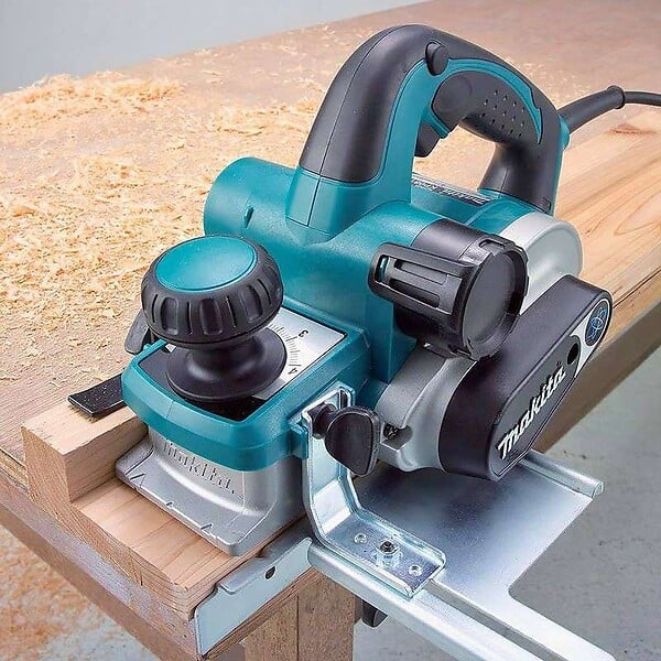 MAKITA - Rabot MAKITA KP0810 850W 82mm - large