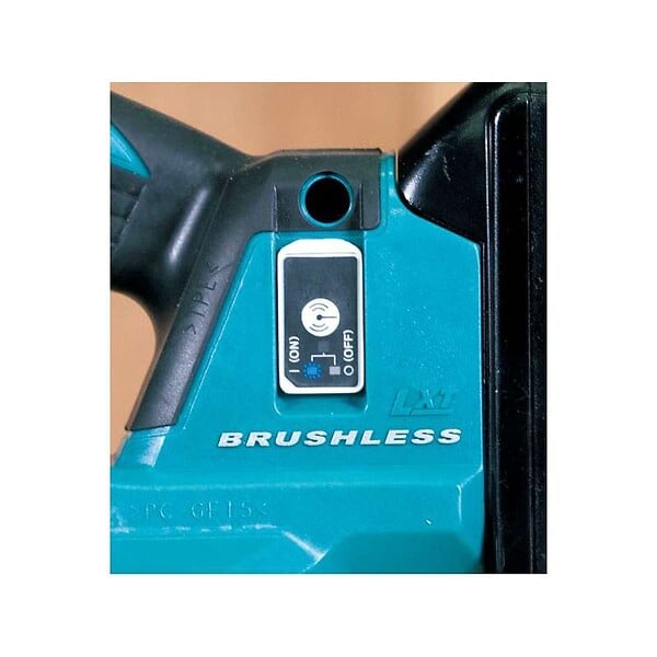 MAKITA - Rabot MAKITA DKP181ZJ 18V Li-Ion 82mm ((vendu sans batterie) avec Coffret MakPac) - large