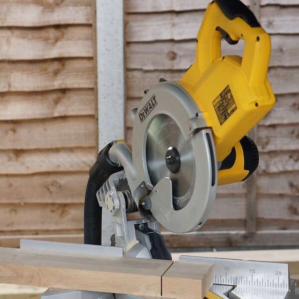 DEWALT - Scie à onglets radiale Ø250mm 1850W DEWALT DWS778-QS - large