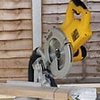 DEWALT - Scie à onglets radiale Ø250mm 1850W DEWALT DWS778-QS - vignette