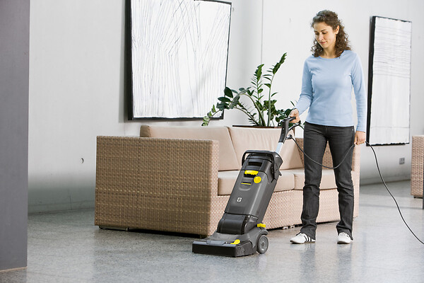 KARCHER PRO - Autolaveuse BR 30/4 C KARCHER 1.783-220.0 - large