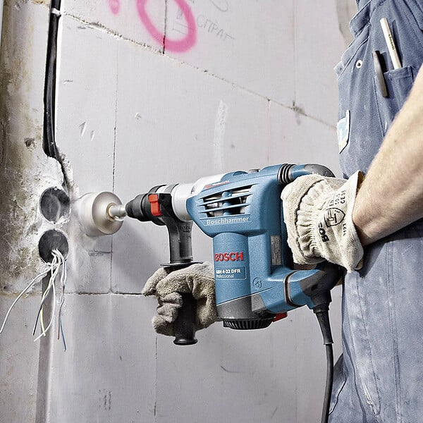 BOSCH - Perforateur BOSCH GBH 4-32 DFR Professional SDS Plus 900W + L-Boxx - large