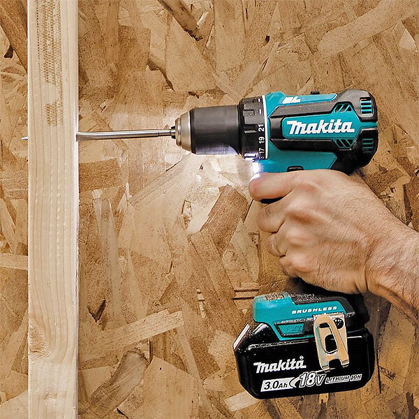 MAKITA - Perceuse visseuse MAKITA DDF485RTJ 18V Li-Ion Ø 13mm (2x5Ah) - large