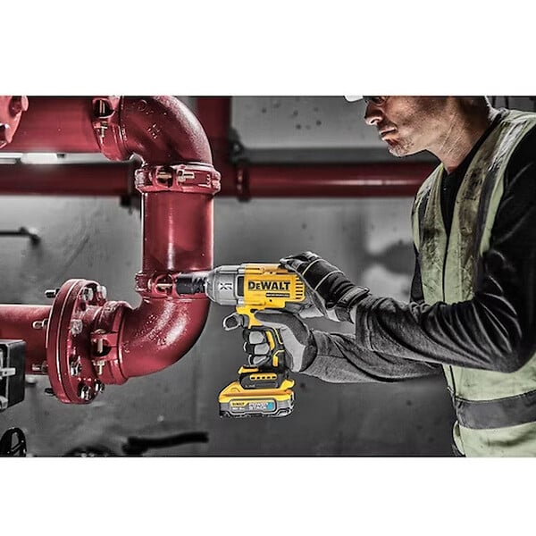 DEWALT - Boulonneuse à chocs ½” 1396 Nm 18V DEWALT DCF900H2T-QW Brushless avec coffret, jonc de sécurité et 2 batteries 5,0 Ah POWERSTACK - large