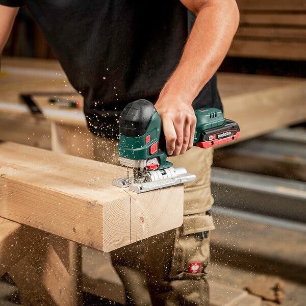 METABO - Scie sauteuse sans fil 18V STA 18 LXT 150 BL METABO 601502840 (vendu sans batterie) - large