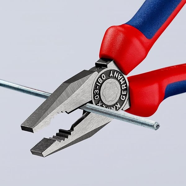 CENTRALE BRICO - Pince universelle 180mm avec tranchant - Bi-matière - Tête polie KNIPEX - 302180 - large