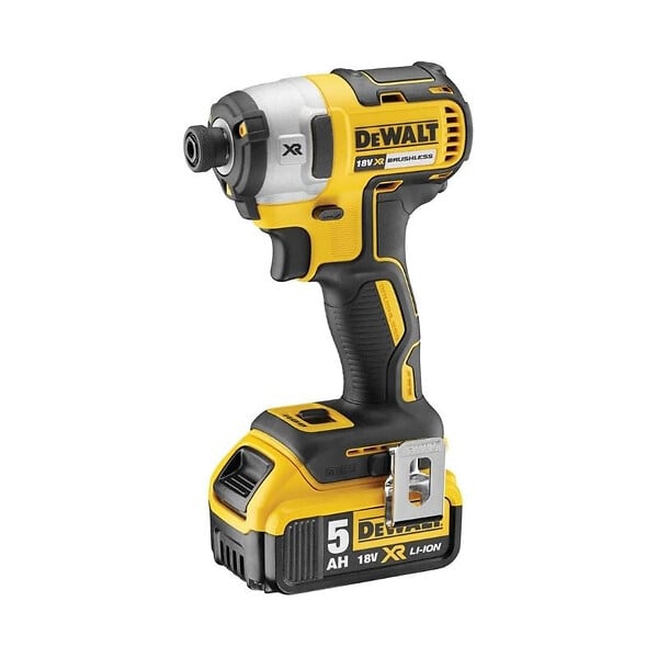 DEWALT - Pack 3 outils 18V DEWALT DCK384P2T-QW : perceuse-visseuse à percussion DCD796, meuleuse Ø125mm DCG405 et visseuse à choc DCF887 avec 2 coffrets et 2 batteries - large