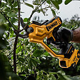 DEWALT - Sécateur XR 18V DEWALT DCMPP568P1-QW 5Ah Li-ion - vignette