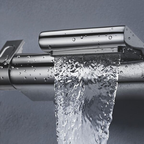 GROHE - Grohe - Robinet bain thermostatique avec tablette Grohtherm + Ensemble de douche Rainshower - large
