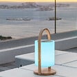 LUMISKY - Lampe enceinte bluetooth multicolore WOODY PLAY H37cm - vignette