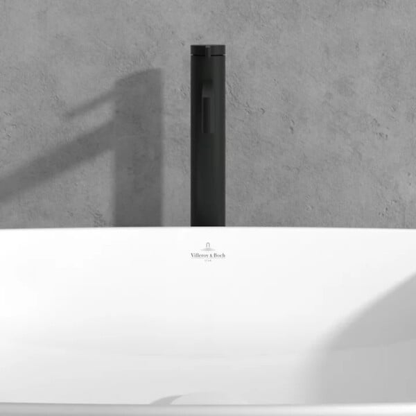 VILLEROY ET BOCH - Mitigeur lavabo droit surélevé  Dawn sans tirette Noir mat - large