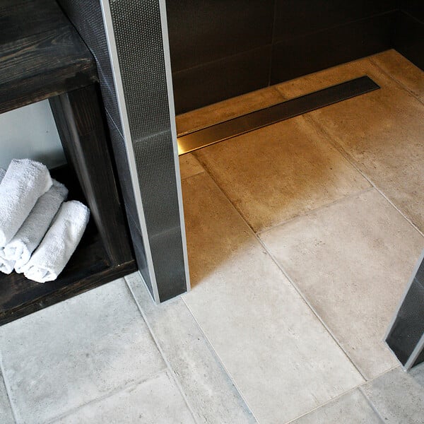 U-TILE - Caniveau à maconner + siphon 360° - 80 cm de longueur - large