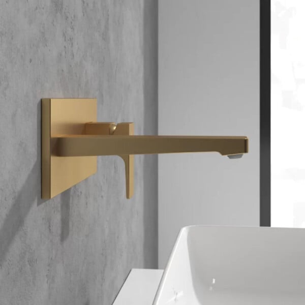 VILLEROY ET BOCH - Mitigeur lavabo mural  Architectura Square avec vidage Push Open Or brossé - large