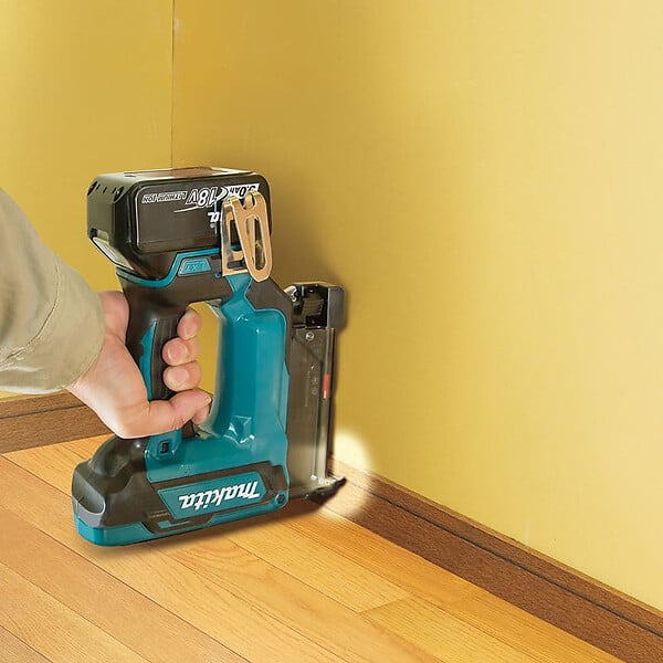 MAKITA - Cloueur MAKITA DPT353Z (vendu sans batterie) - large
