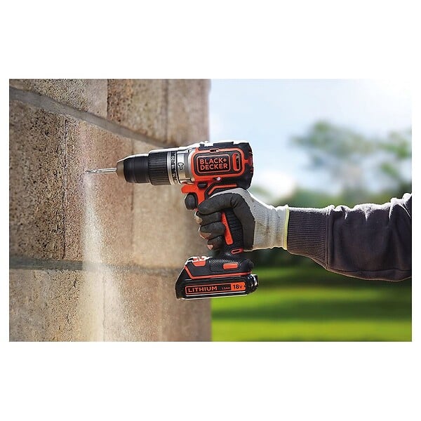 BLACK+DECKER - Perceuse à percussion 18V Brushless + Batterie lithium 1.5 Ah Black & Decker - large