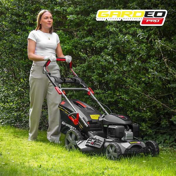 GARDEO PRO - Tondeuse thermique tractée 167CC avec moteur Honda, mulching et éjection latérale - large
