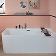 VILLEROY ET BOCH - Baignoire semi-îlot d'angle Loop & Friends version droite avec bonde blanche et trop-plein chromé - vignette