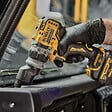 DEWALT - Perceuse-visseuse multi-têtes 12V DEWALT DCD703NT-XJ avec coffret - vignette