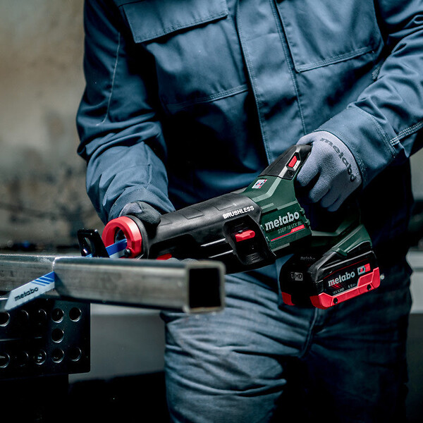 METABO - Scie sabre METABO 32mm 18V SSEP 18 LT BL - Pick+Mix (vendu sans batterie) coffret metaBOX - large