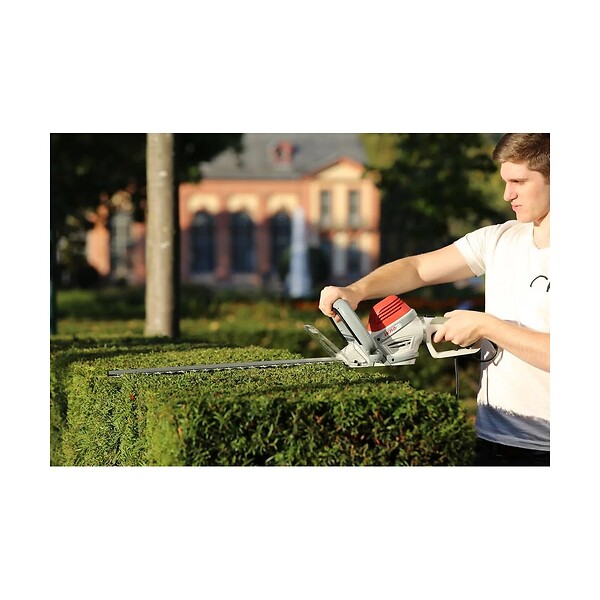 IKRA - Taille-haie électrique 600W Double lame 55 cm Poignée ergonomique pivotante Frein électrique IKRA - large