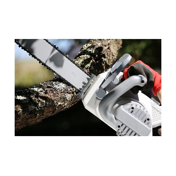 IKRA - Tronçonneuse Electrique 2200W Guide 40 cm Poignée 2 mains Anti-vibration Tendeur de chaine sans outil IKRA - large