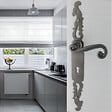 SECURY-T - Poignées de porte fer forgé COQ vieil argent 330X36 mm Trou de clé L - vignette