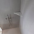 U-TILE - Etagère de douche en acier inox 20,4 x 20,4 cm x 2 mm - Triangulaire design Aqua - fixation sans perçage - vignette