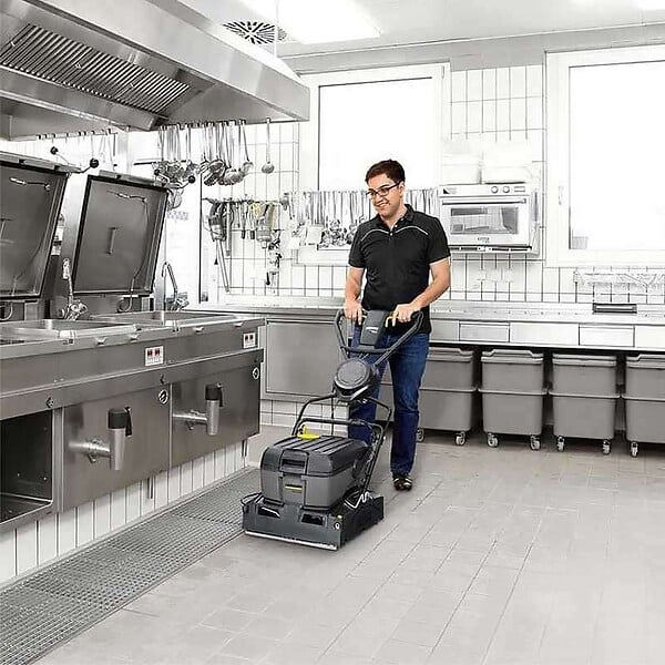 KARCHER PRO - Autolaveuse compacte BR 40/10 C Ep KARCHER PRO 1.783-311.0 - large