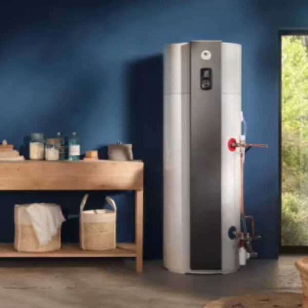 THERMOR - Chauffe-eau thermodynamique Aéromax 6 - 200L - Stable - 1800W - 3 à 5 personnes - large